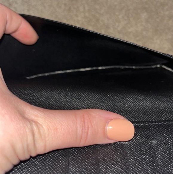 Louis Vuitton Epi Black Long Bifold wallet - Picture 6 of 10